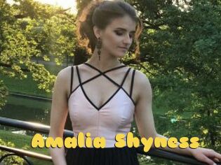 Amalia_Shyness