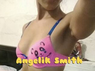 Angelik_Smith