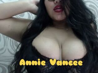 Annie_Vancee