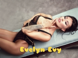 Evelyn_Evy