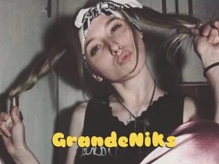 GrandeNiks