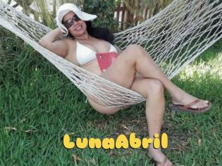 LunaAbril