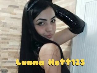 Lunna_Hott125