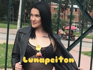 Lunapeiton