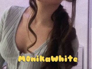 M0nikaWhite