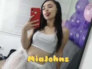 MiaJohns