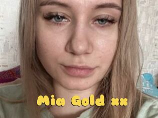 Mia_Gold_xx