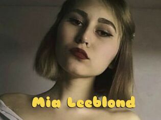 Mia_Leeblond