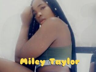 Miley_Taylor