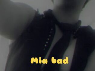 Mia_bad