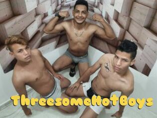 ThreesomeHotBoys